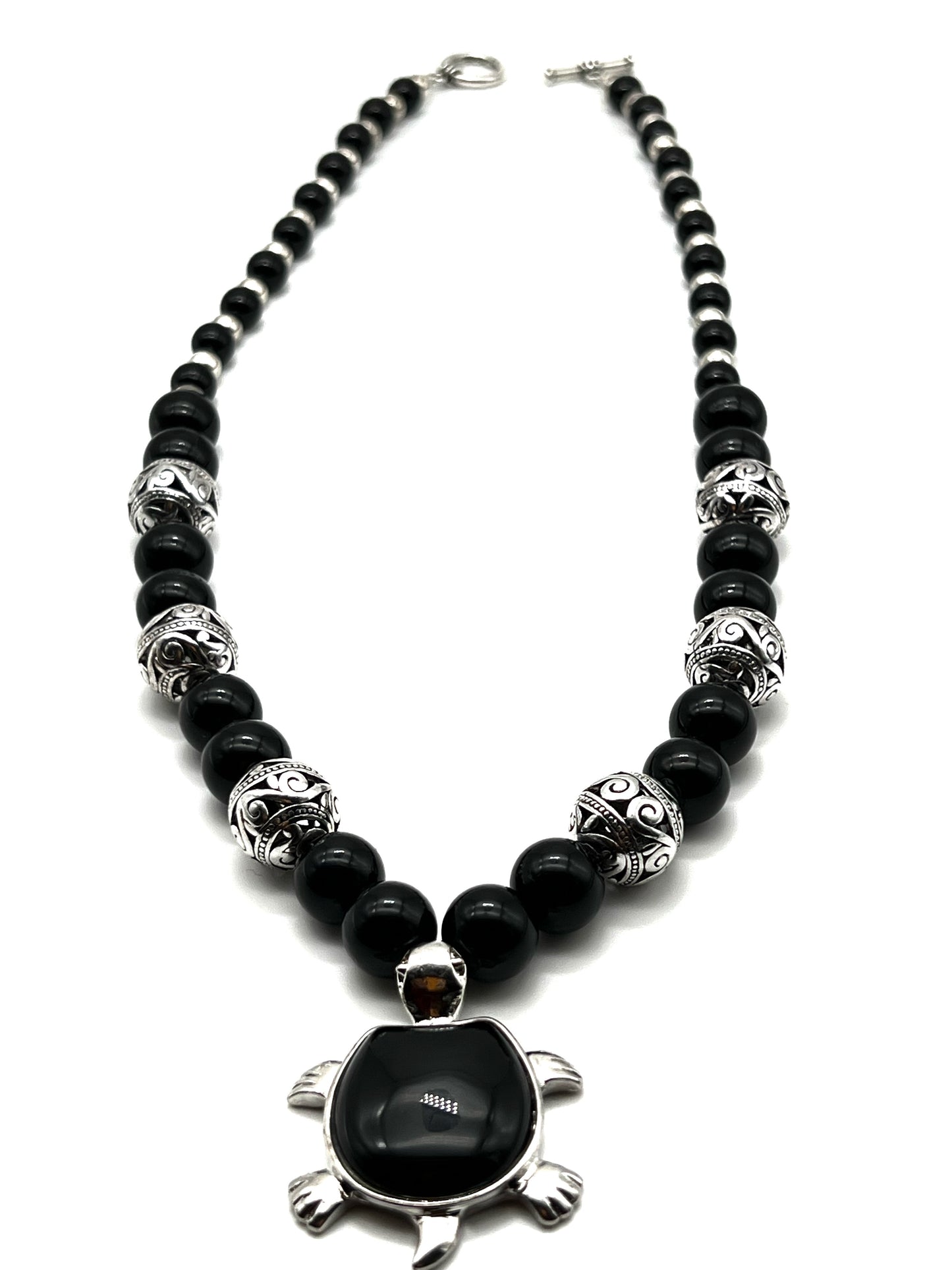 Honu Pendent w/ Necklace