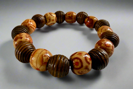 Wood Beaded Bracelet /w Design